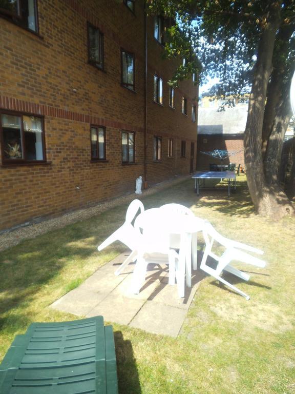 Quayside Close Holiday Apartments Poole Δωμάτιο φωτογραφία