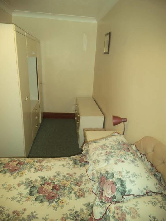 Quayside Close Holiday Apartments Poole Εξωτερικό φωτογραφία